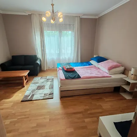 Erzsebet Vendeghaz Apartament *